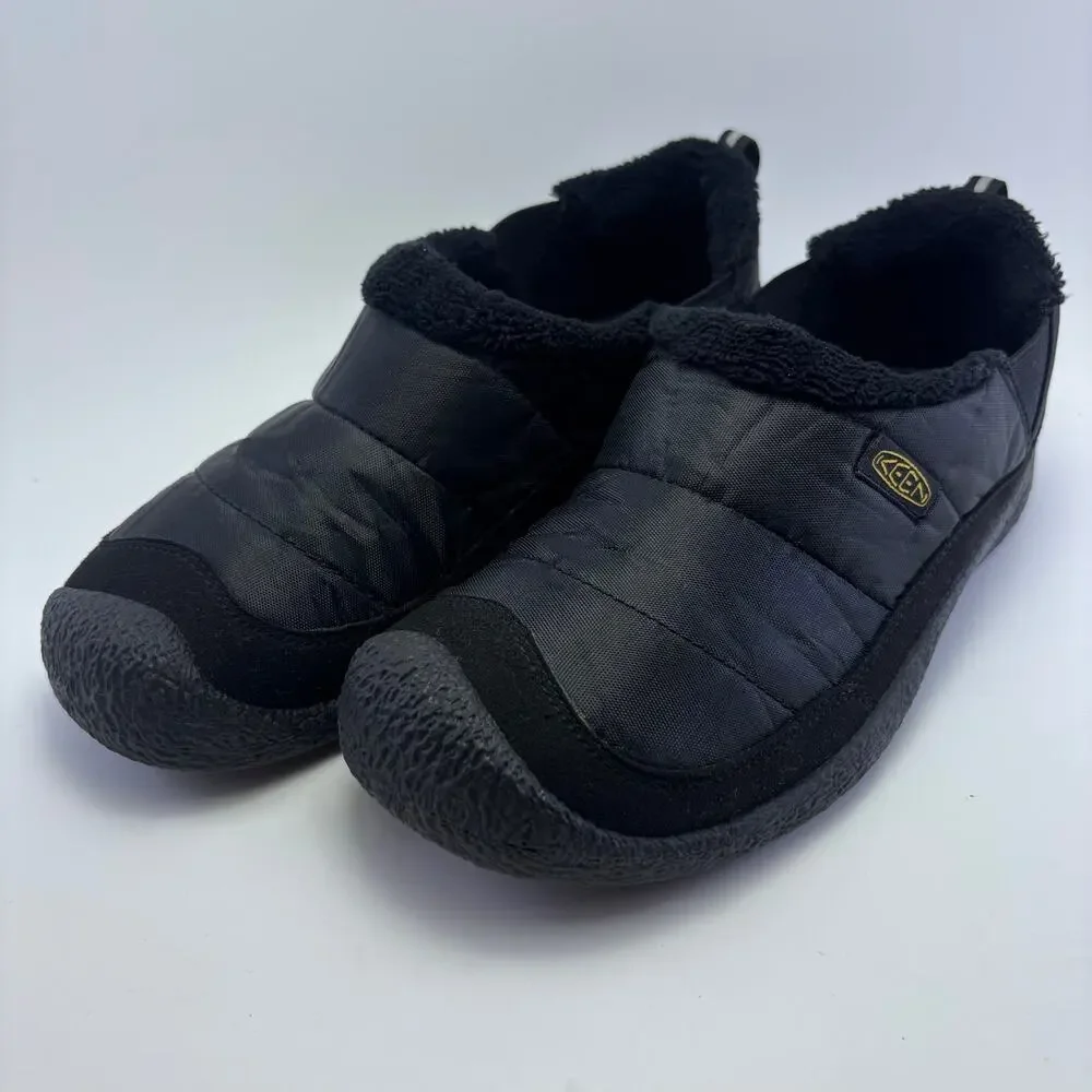 KEEN “Howser II” Slip-On Black Shoes Youth Size 6